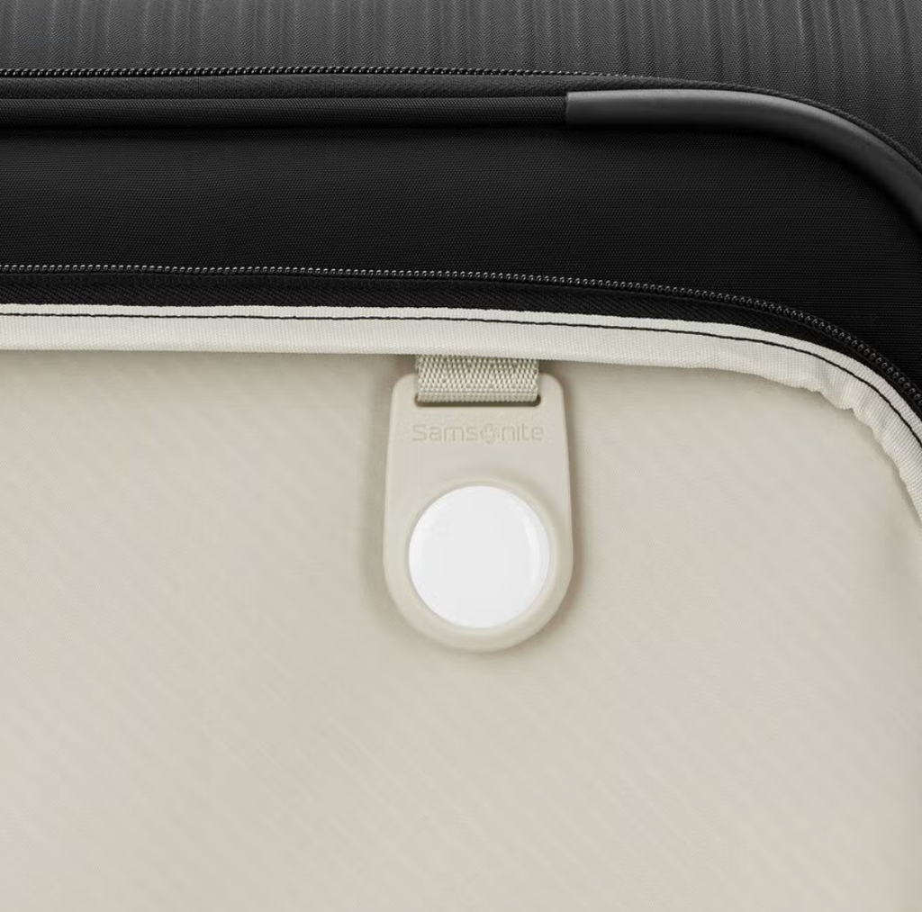 Samsonite Silhouette 18 Spinner Garment Bag