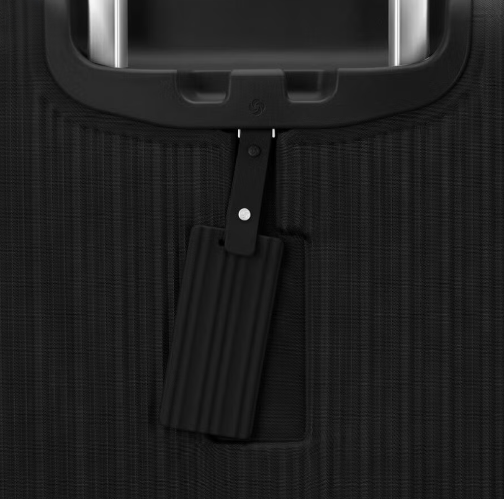 Samsonite Silhouette 18 Spinner Garment Bag