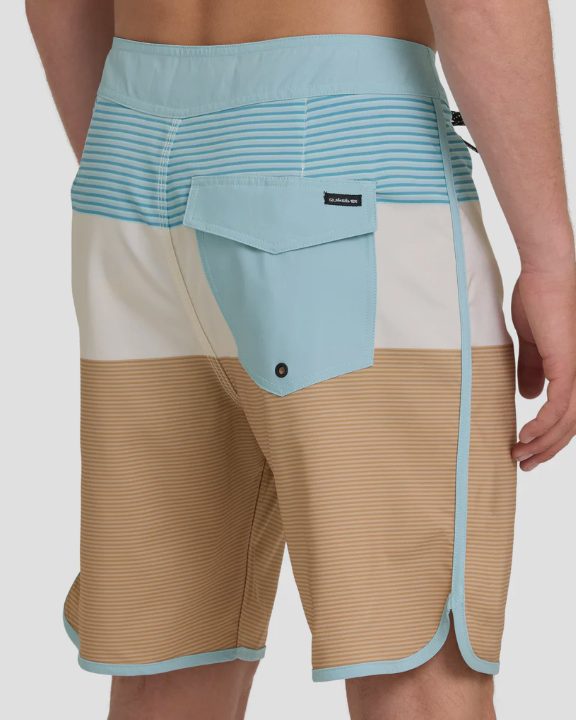 Quiksilver Surfsilk Tijuana 19" Boardshorts - Bone White