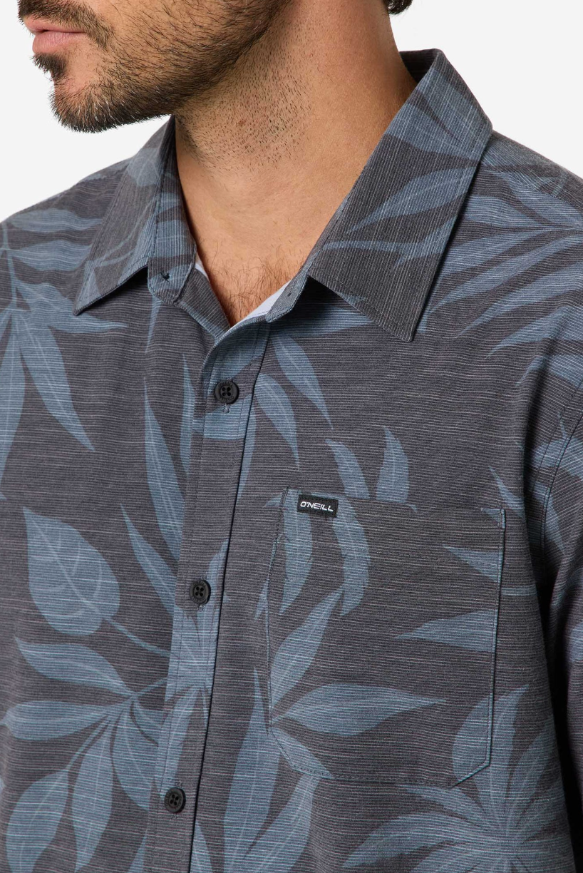 O'Neill UPF Slub Relaxed Short Sleeve Woven Shirt Black