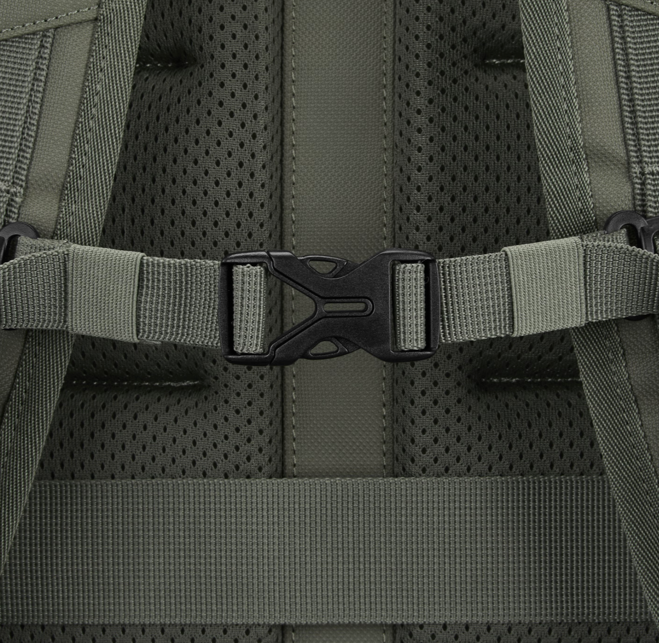 High Sierra Lineage Travel Backpack