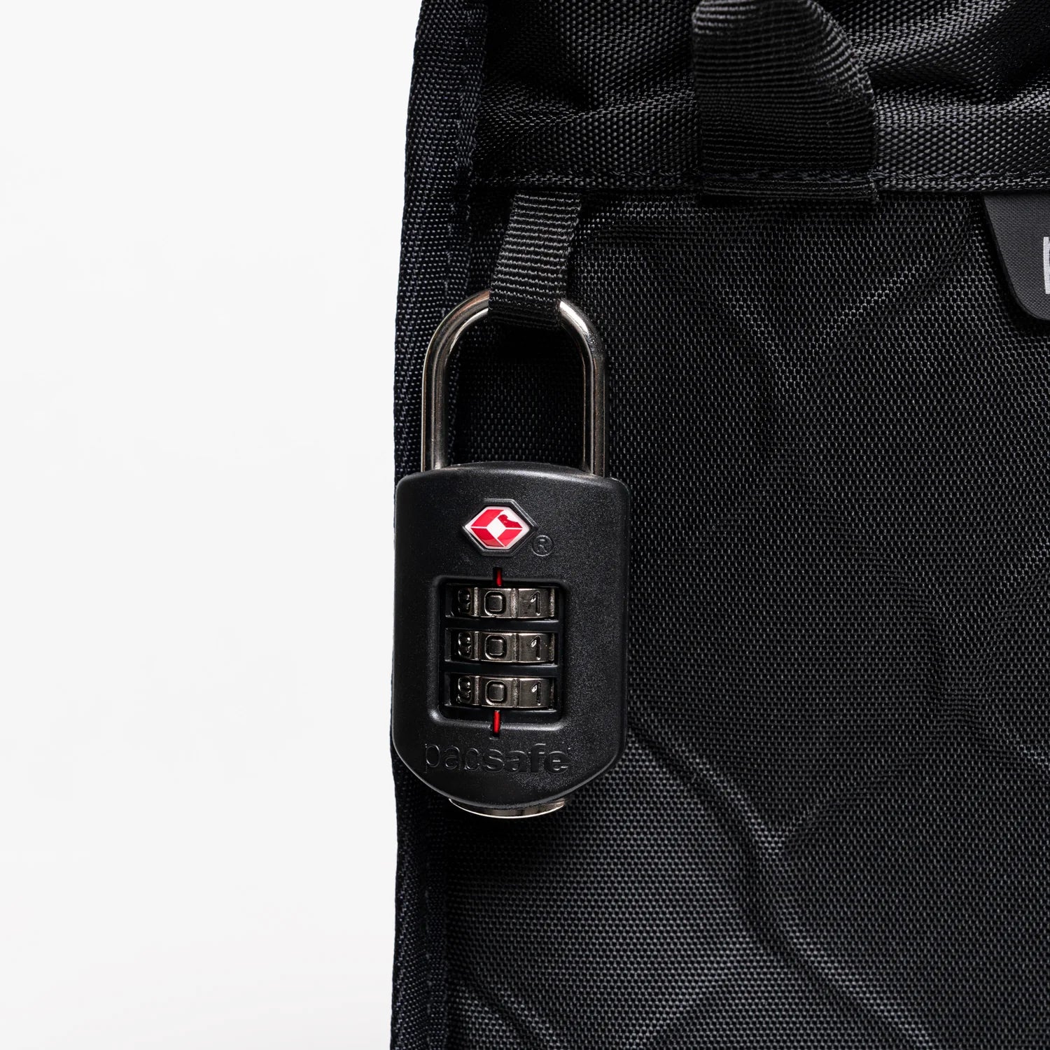 Pacsafe Travelsafe 12L GII Anti-Theft Portable Safe