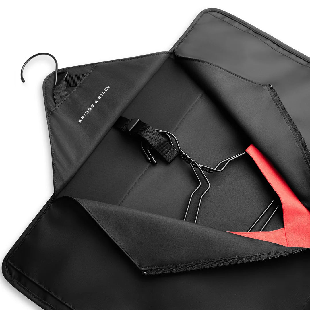 BRIGGS & RILEY Check-In Garment Sleeve